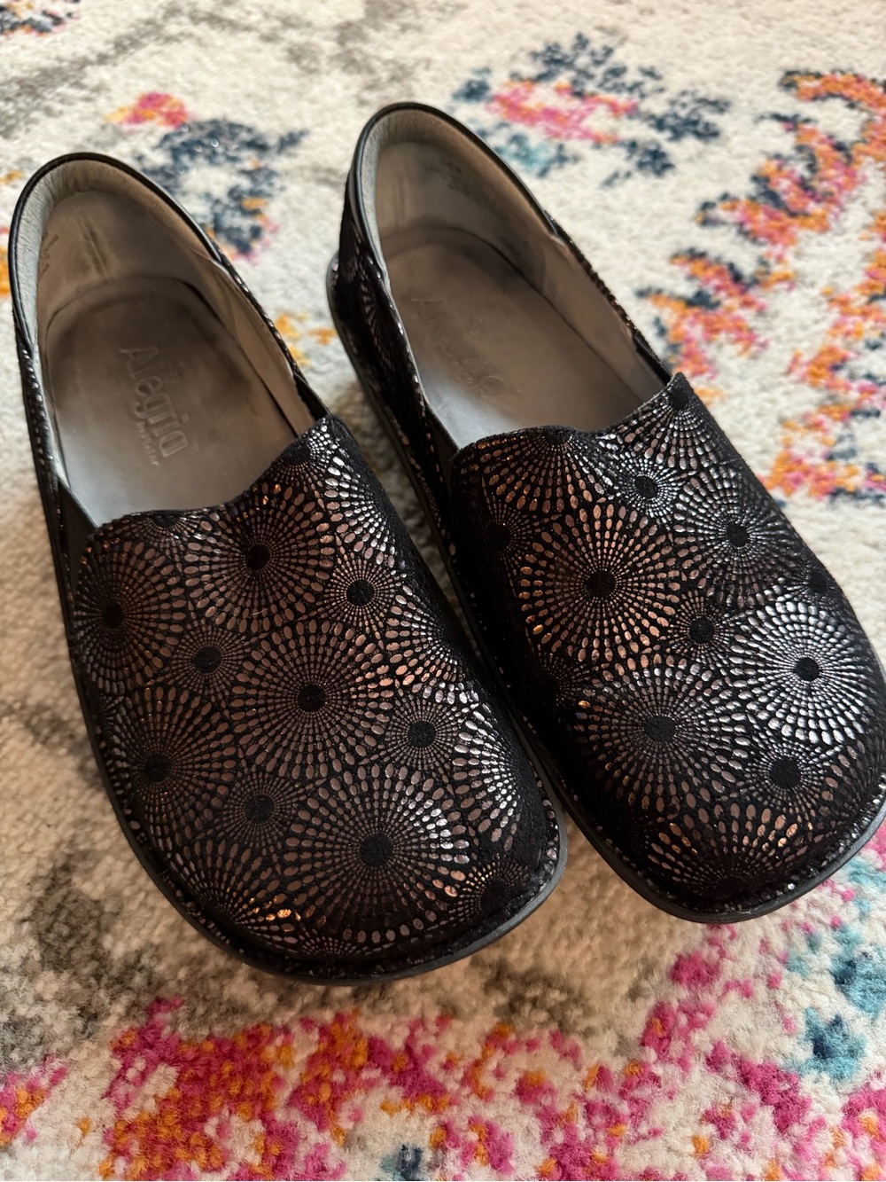Alegria Debra Spin Black Onyx Leather Clog Metallic 36 Comfort Slip On